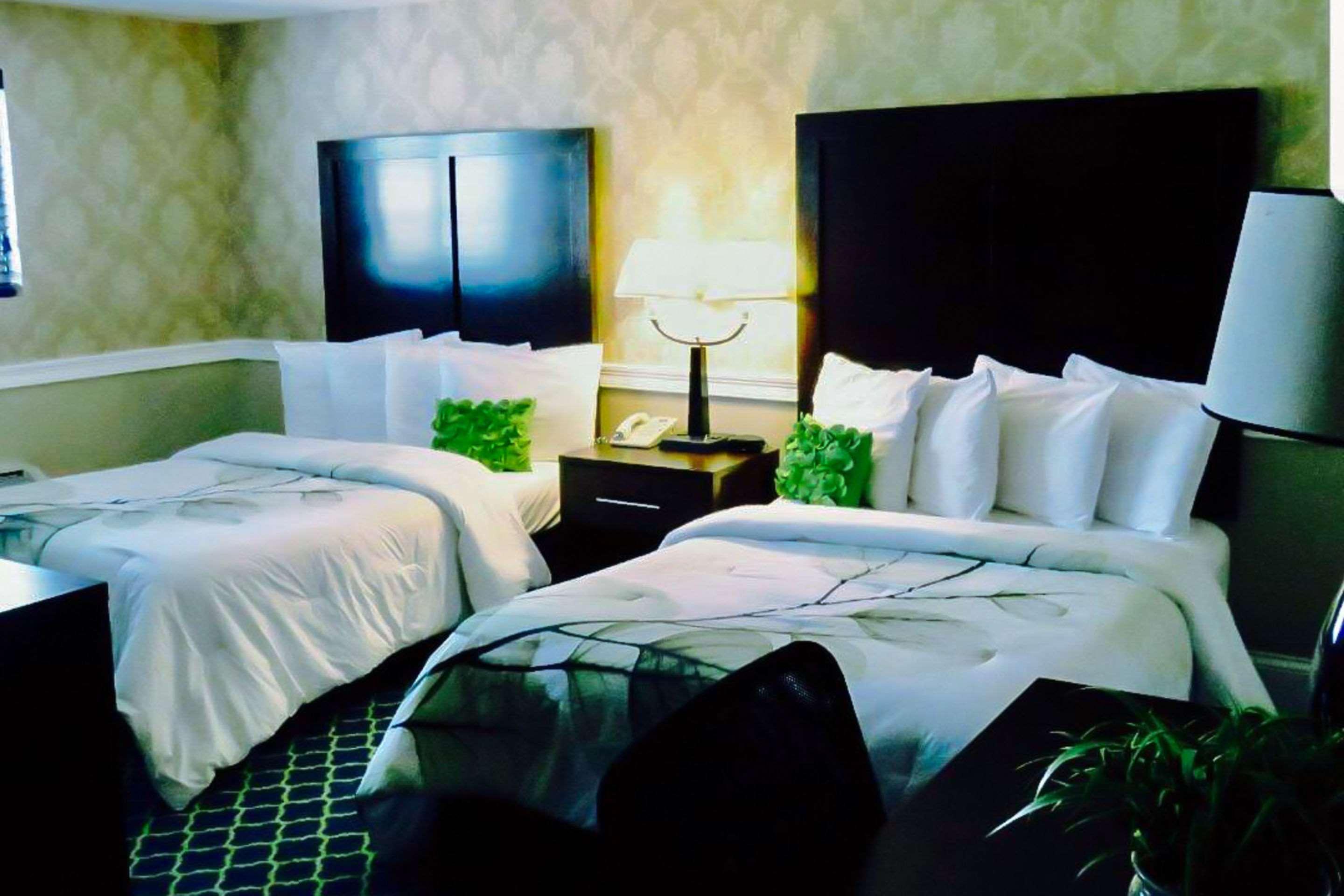 Rodeway Inn Logan International Airport Revere Bagian luar foto