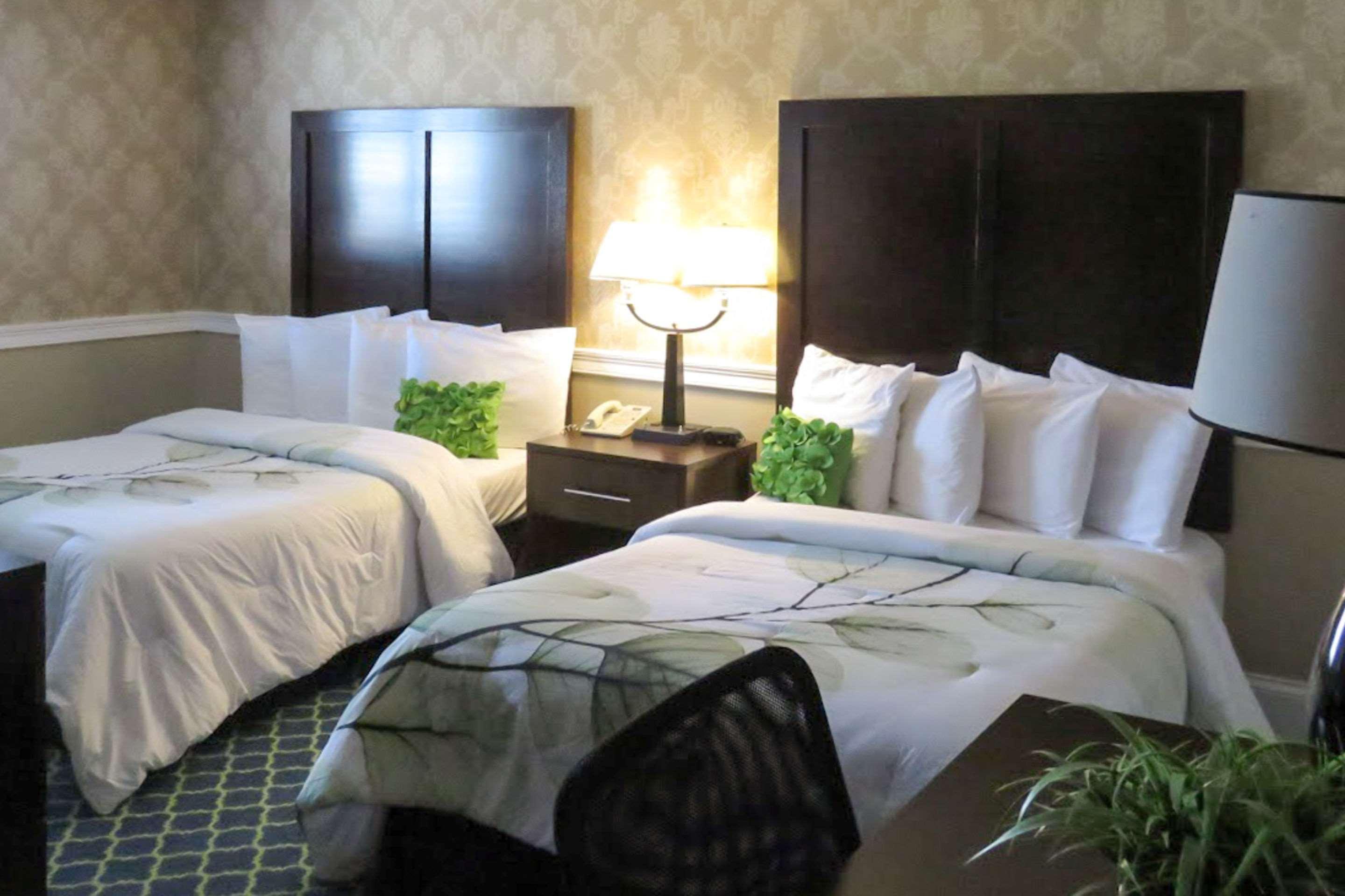 Rodeway Inn Logan International Airport Revere Bagian luar foto