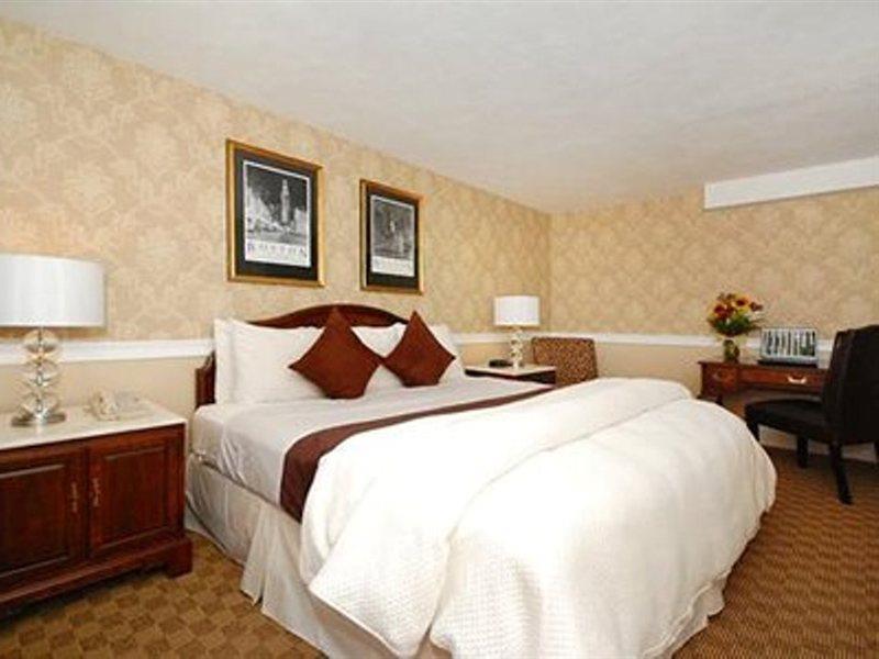 Rodeway Inn Logan International Airport Revere Bagian luar foto